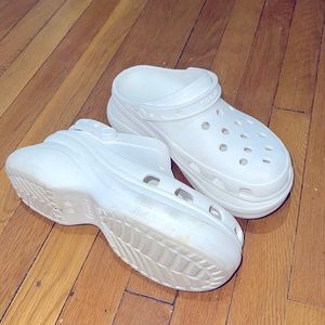 White croc bae platform crocs size 10